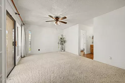 601 W Fellars Drive, Phoenix, AZ 85023 - Photo 16