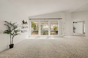 601 W Fellars Dr, Phoenix, AZ 85023 - Photo 4