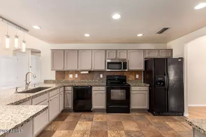 6389 W Muriel Drive, Glendale, AZ 85308 - Photo 10