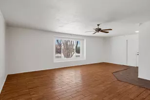 11070 W Pleasant Valley Rd, Sun City, AZ 85351 - Photo 2