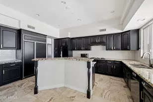 7214 E Royal Palm Rd, Scottsdale, AZ 85258 - Photo 12