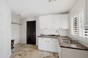 7214 E Royal Palm Rd, Scottsdale, AZ 85258 - Photo 28