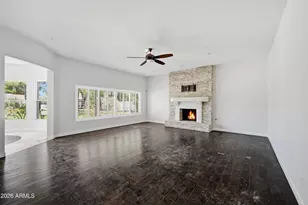 7214 E Royal Palm Rd, Scottsdale, AZ 85258 - Photo 10