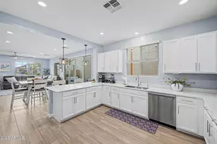 1949 S Bedford Pl, Chandler, AZ 85286 - Photo 10