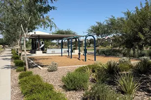 1949 S Bedford Pl, Chandler, AZ 85286 - Photo 4