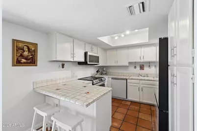 2 W Georgia Avenue #7, Phoenix, AZ 85013 - Photo 12