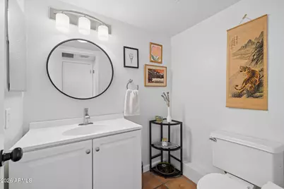 2 W Georgia Avenue #7, Phoenix, AZ 85013 - Photo 16