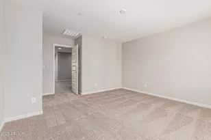 733 E Commonwealth Ave, Chandler, AZ 85225 - Photo 16