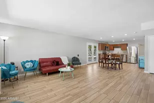 2131 W Edgewood Ave, Mesa, AZ 85202 - Photo 2