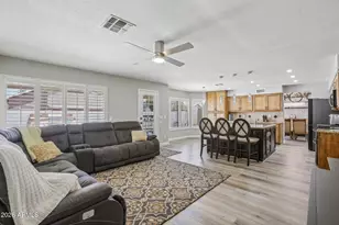704 E Windsor Dr, Gilbert, AZ 85296 - Photo 8