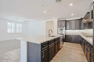 7426 W Maya Way, Peoria, AZ 85383 - Photo 8