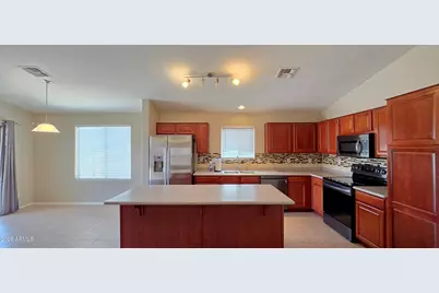 15213 N Luna Street, El Mirage, AZ 85335 - Photo 4