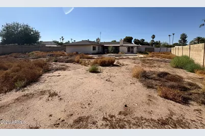4325 E Shangri La Road, Phoenix, AZ 85028 - Photo 10