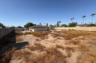 4325 E Shangri La Rd, Phoenix, AZ 85028 - Photo 12