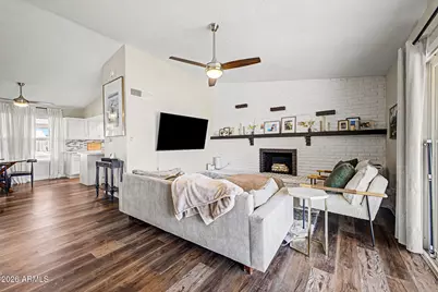 331 W Taro Lane, Phoenix, AZ 85027 - Photo 6