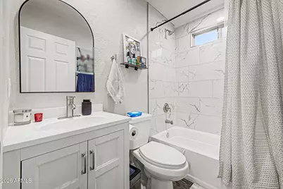 331 W Taro Lane, Phoenix, AZ 85027 - Photo 24