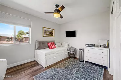331 W Taro Lane, Phoenix, AZ 85027 - Photo 22