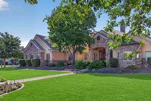 2918 E Waterman Way, Gilbert, AZ 85297 - Photo 4