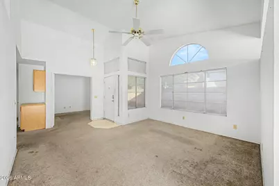 1621 E Darrel Road, Phoenix, AZ 85042 - Photo 8