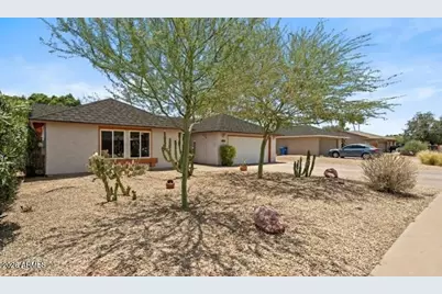 4247 E Ahwatukee Drive, Phoenix, AZ 85044 - Photo 2