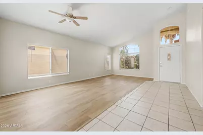 19917 N 91st Lane, Peoria, AZ 85382 - Photo 12