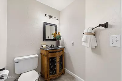 2239 E Taxidea Way, Phoenix, AZ 85048 - Photo 20