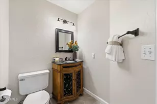 2239 E Taxidea Way, Phoenix, AZ 85048 - Photo 20
