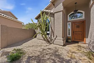 2239 E Taxidea Way, Phoenix, AZ 85048 - Photo 4