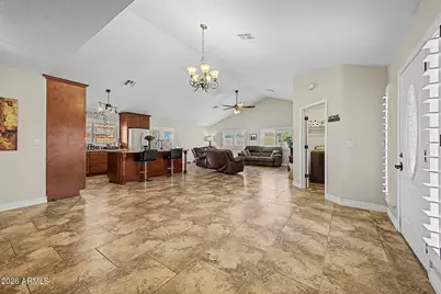 11915 N 79th Avenue, Peoria, AZ 85345 - Photo 8