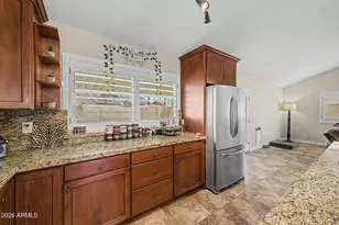 11915 N 79th Ave, Peoria, AZ 85345 - Photo 18
