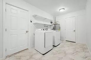 2846 W Villa Rita Dr, Phoenix, AZ 85053 - Photo 30
