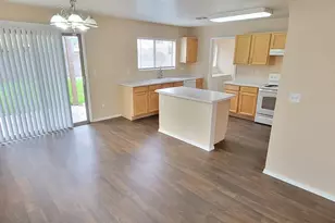 435 W Fabens Ln, Gilbert, AZ 85233 - Photo 4