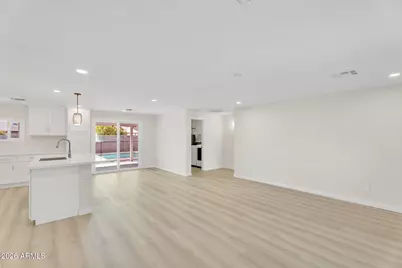 3545 E Friess Drive, Phoenix, AZ 85032 - Photo 6