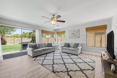 1848 E Aspen Way, Gilbert, AZ 85234 - Photo 12