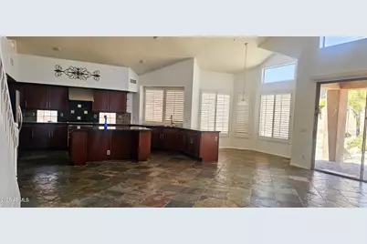 9720 E Davenport Drive, Scottsdale, AZ 85260 - Photo 4