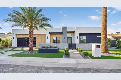 8214 E Hazelwood Street, Scottsdale, AZ 85251 - Photo 2