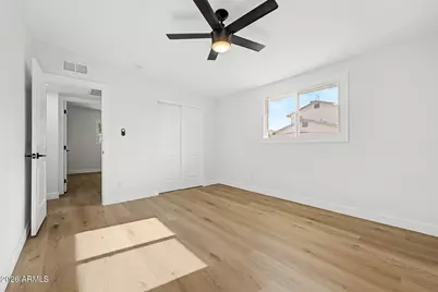 3850 E Poinsettia Drive, Phoenix, AZ 85028 - Photo 18