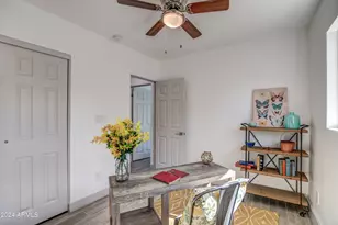 3135 N 34th St, Phoenix, AZ 85018 - Photo 14
