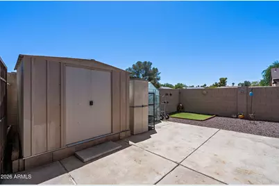 421 E Behrend Drive E, Phoenix, AZ 85024 - Photo 22