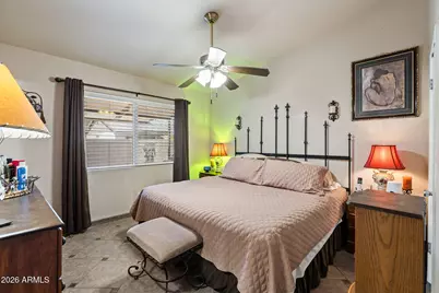 421 E Behrend Drive E, Phoenix, AZ 85024 - Photo 10