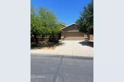 22264 N Kingston Drive, Maricopa, AZ 85138 - Photo 2