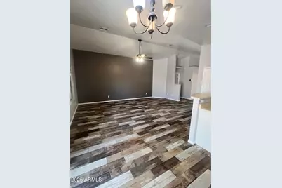 22264 N Kingston Drive, Maricopa, AZ 85138 - Photo 6