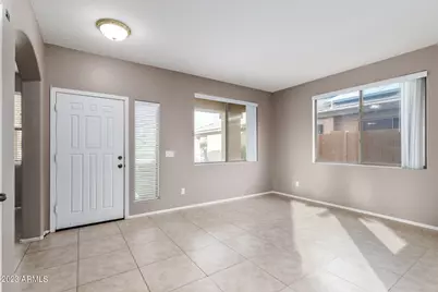 40747 W Robbins Drive, Maricopa, AZ 85138 - Photo 6