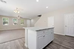 3721 S 54th Ln, Phoenix, AZ 85043 - Photo 10