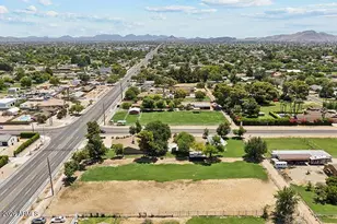 4701 W Greenway Rd, Glendale, AZ 85306 - Photo 32