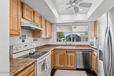 4701 W Greenway Road, Glendale, AZ 85306 - Photo 4