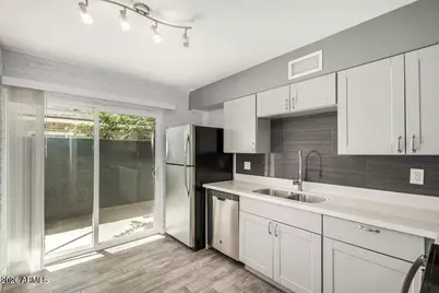 1118 S McClintock Drive # 1, Tempe, AZ 85281 - Photo 10