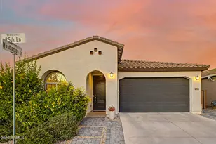 5913 S 25th Ln, Phoenix, AZ 85041 - Photo 2