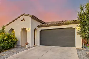 5913 S 25th Ln, Phoenix, AZ 85041 - Photo 6