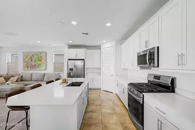 5913 S 25th Lane, Phoenix, AZ 85041 - Photo 24